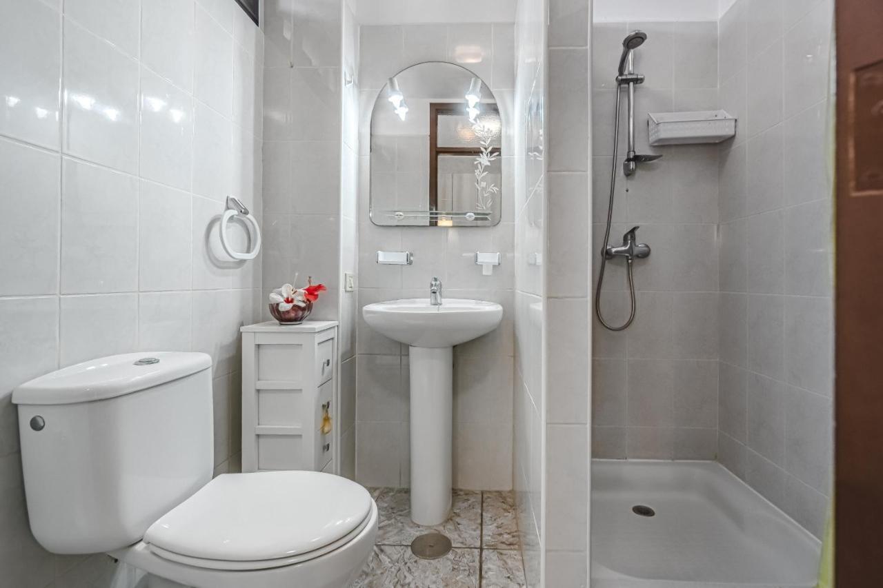 Olympia Apartments Playa de las Américas Dış mekan fotoğraf